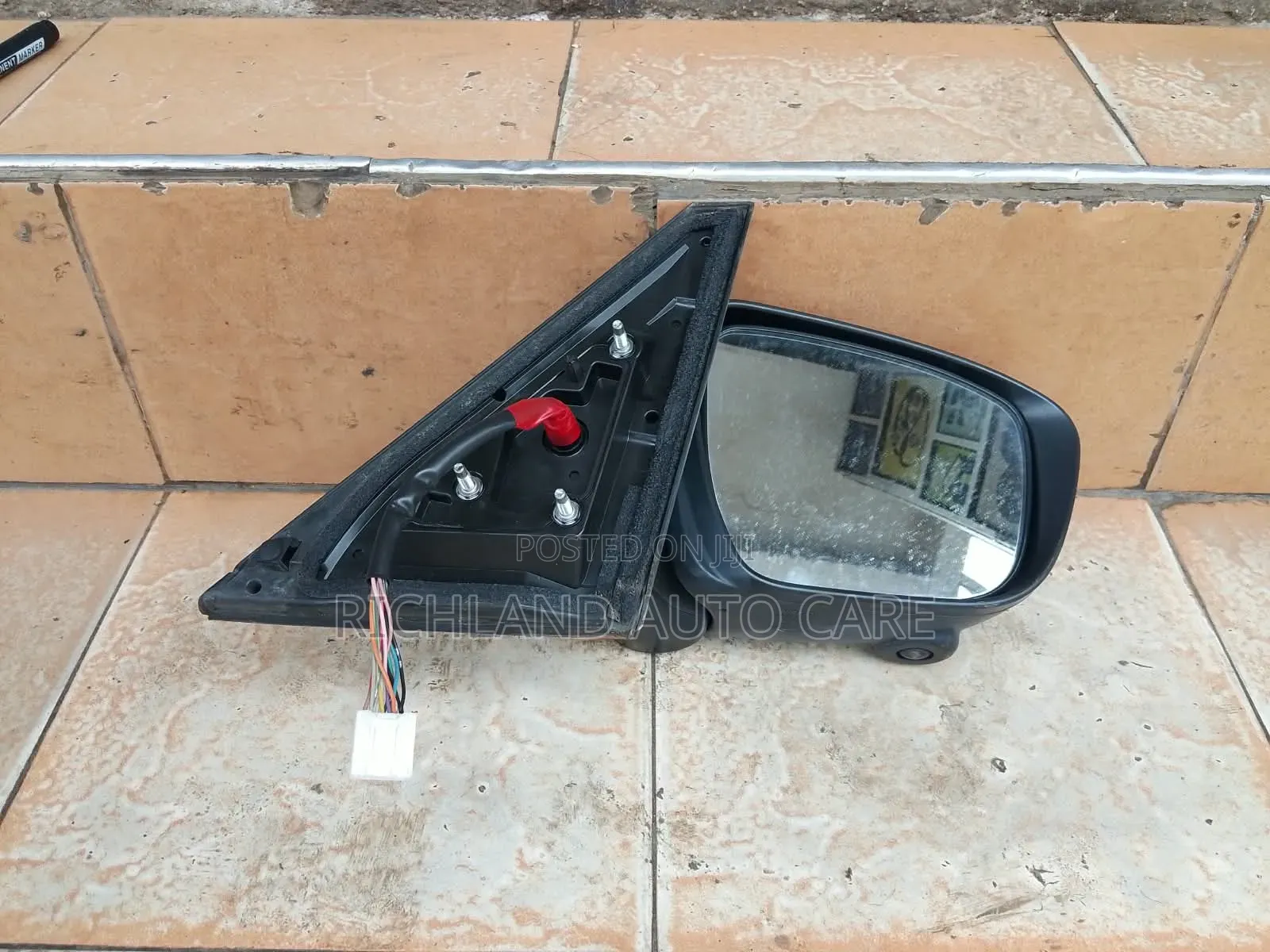Sidemirror Nissan Serena Gc27 RHS 13wire Indicator Camera