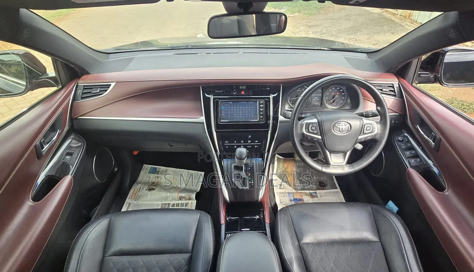 Toyota Harrier 2.0 2020 Black