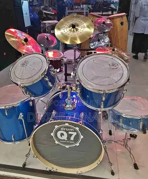 Q7 Drumset 5 Pieces