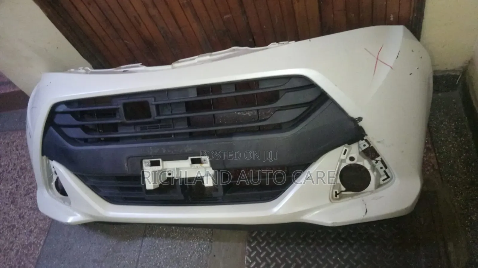 Frontbumber Toyota Tank M910A 2017 Model