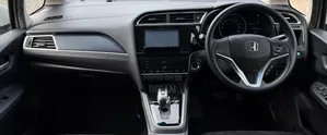 Honda Fit Shuttle 2019 White