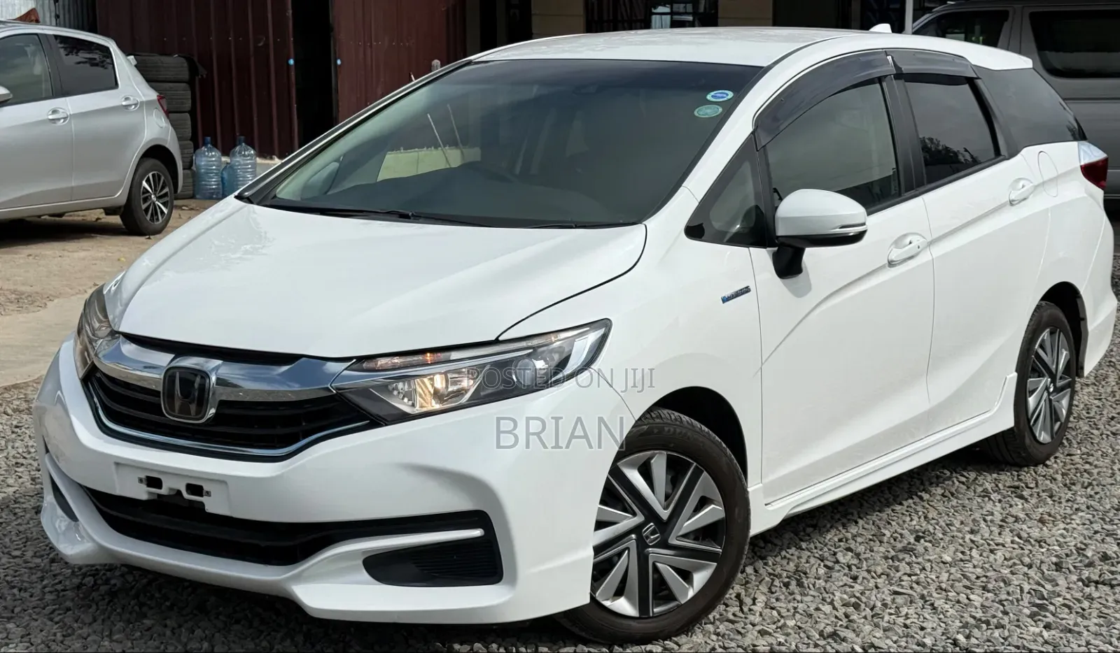 Honda Fit Shuttle 2019 White
