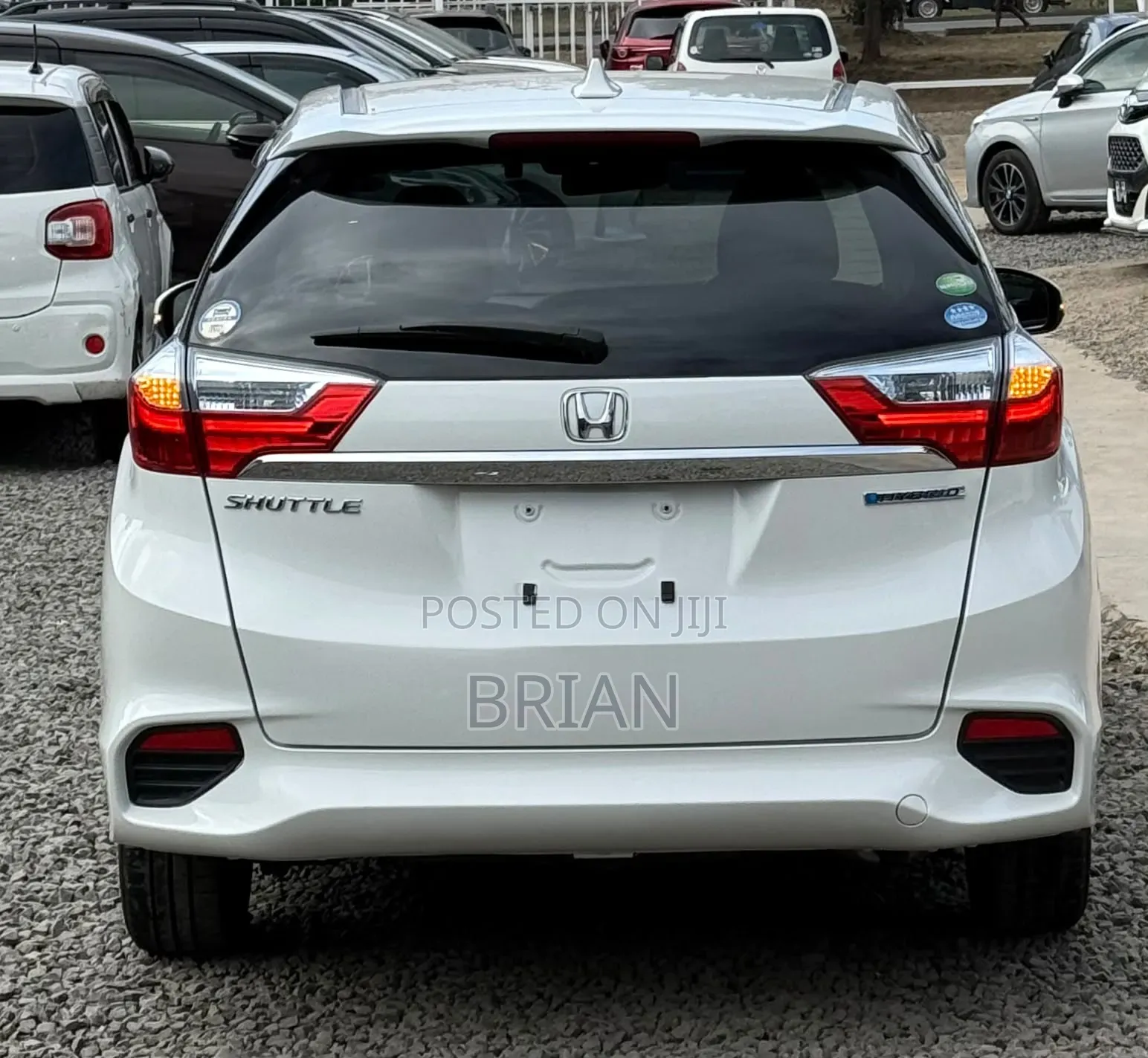 Honda Fit Shuttle 2019 White