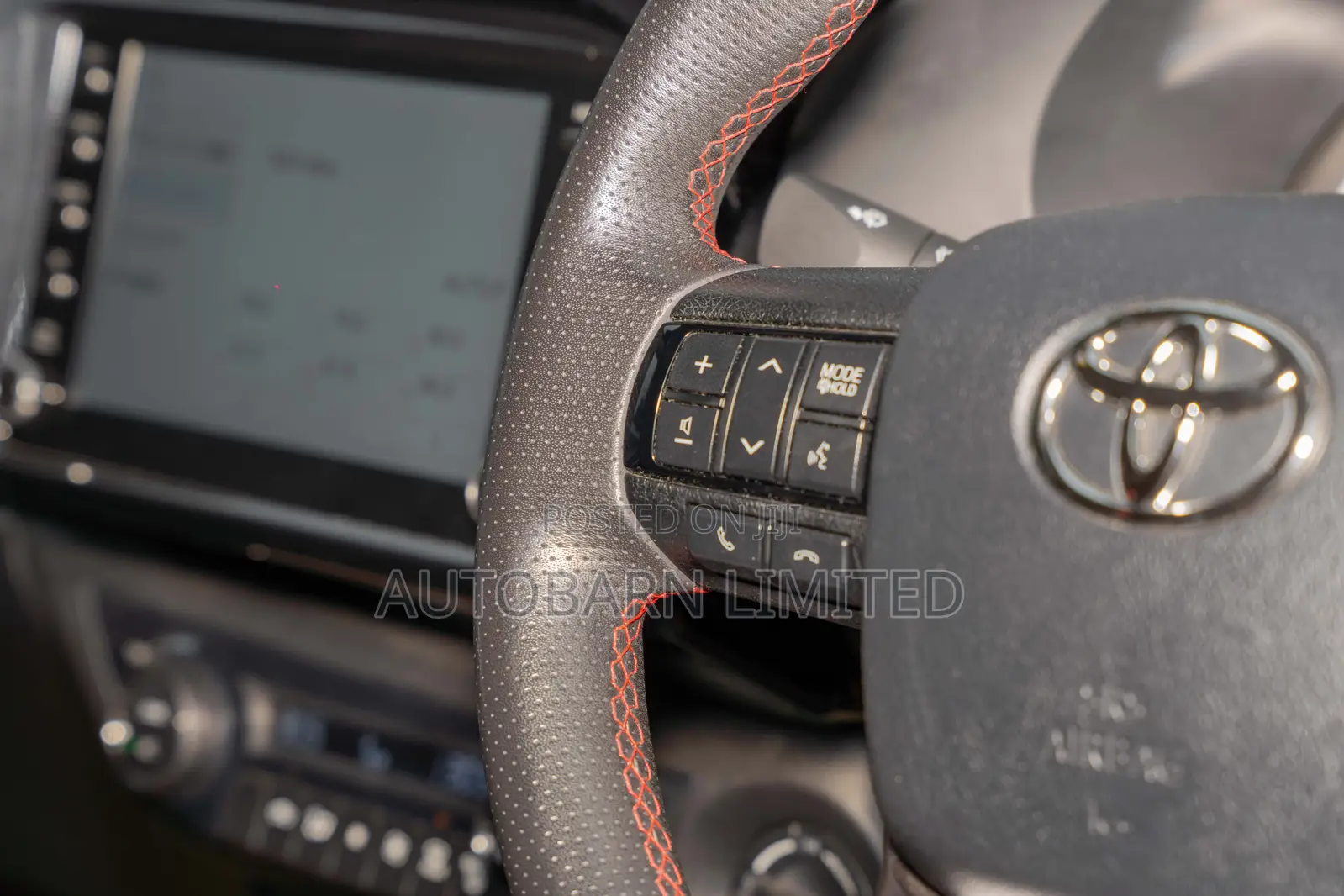 Toyota Hilux 2022 Black