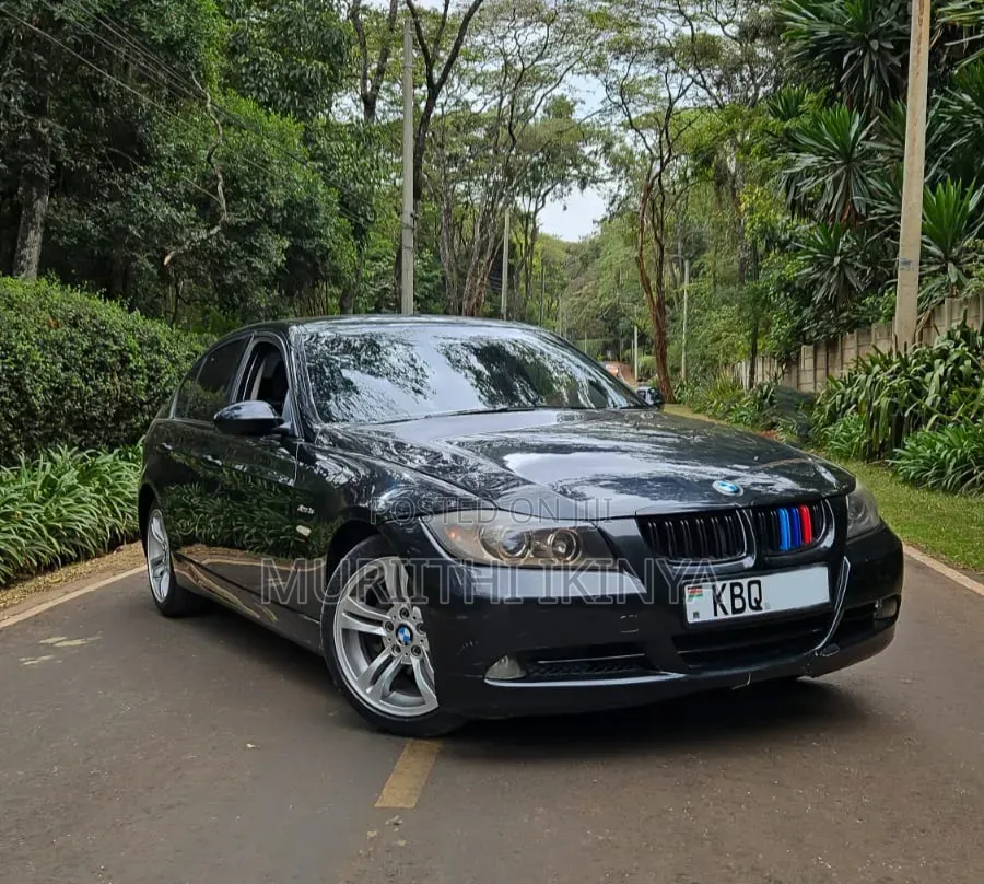 BMW 320i 2005 Black