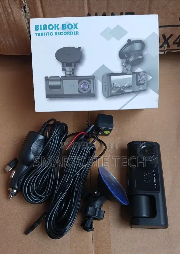3-Channel Dash Cam for Cars With Front Rear and Interior Cameras