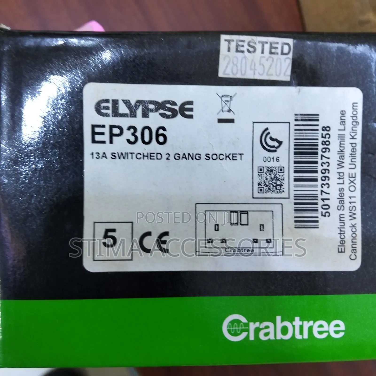 Twin Socket Crabtree