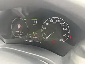 Honda Vezel 1.5 2WD 2021 Pearl