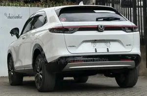 Honda Vezel 1.5 2WD 2021 Pearl