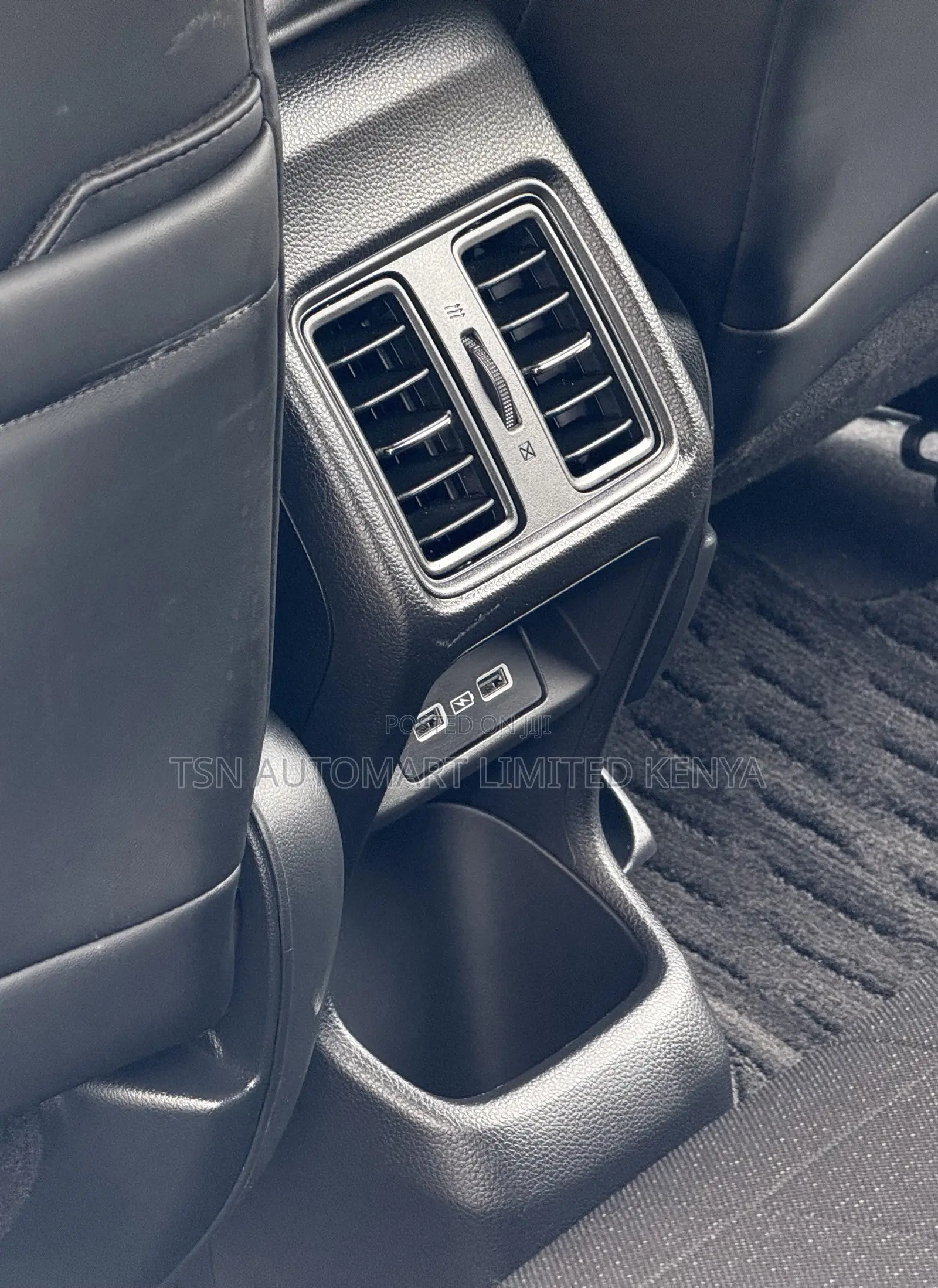 Honda Vezel 1.5 2WD 2021 Pearl