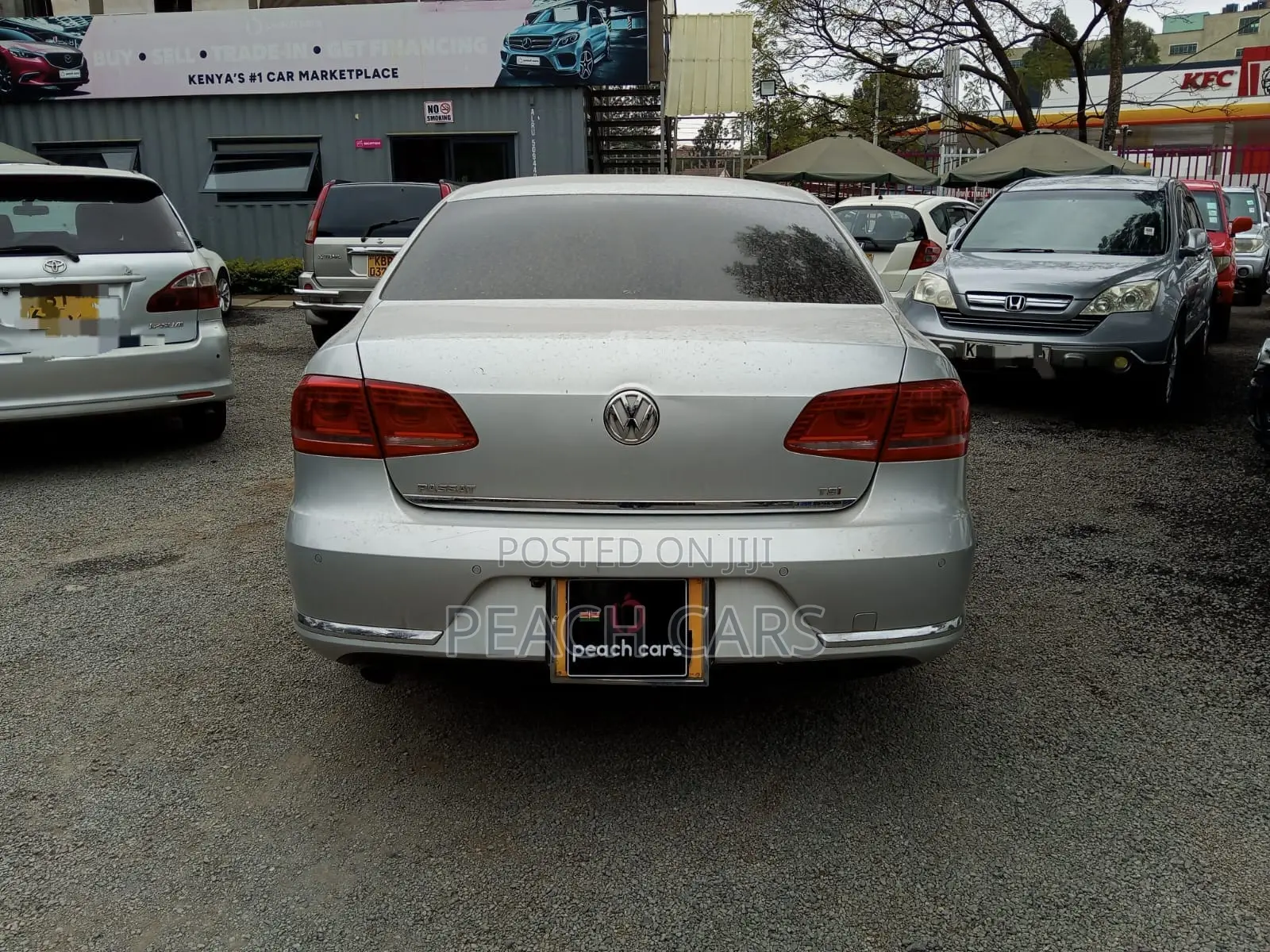 Volkswagen Passat 2012 Silver