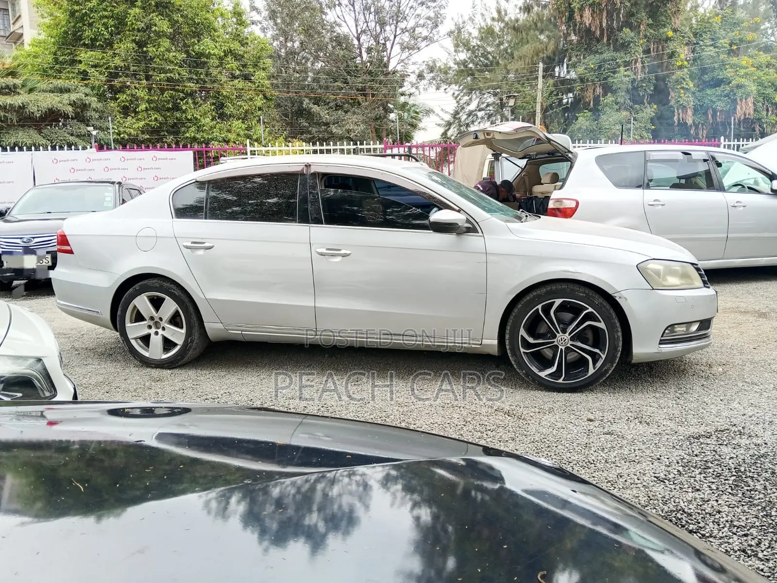 Volkswagen Passat 2012 Silver