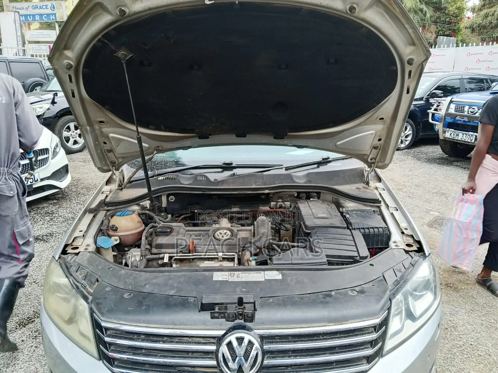 Volkswagen Passat 2012 Silver