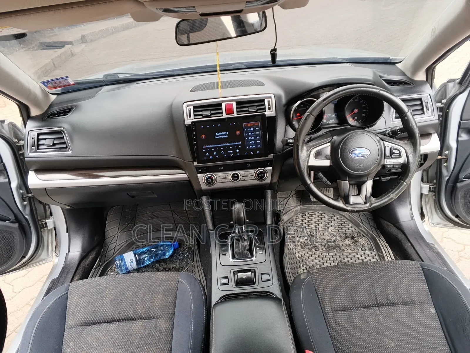 Subaru Legacy 2016 Silver