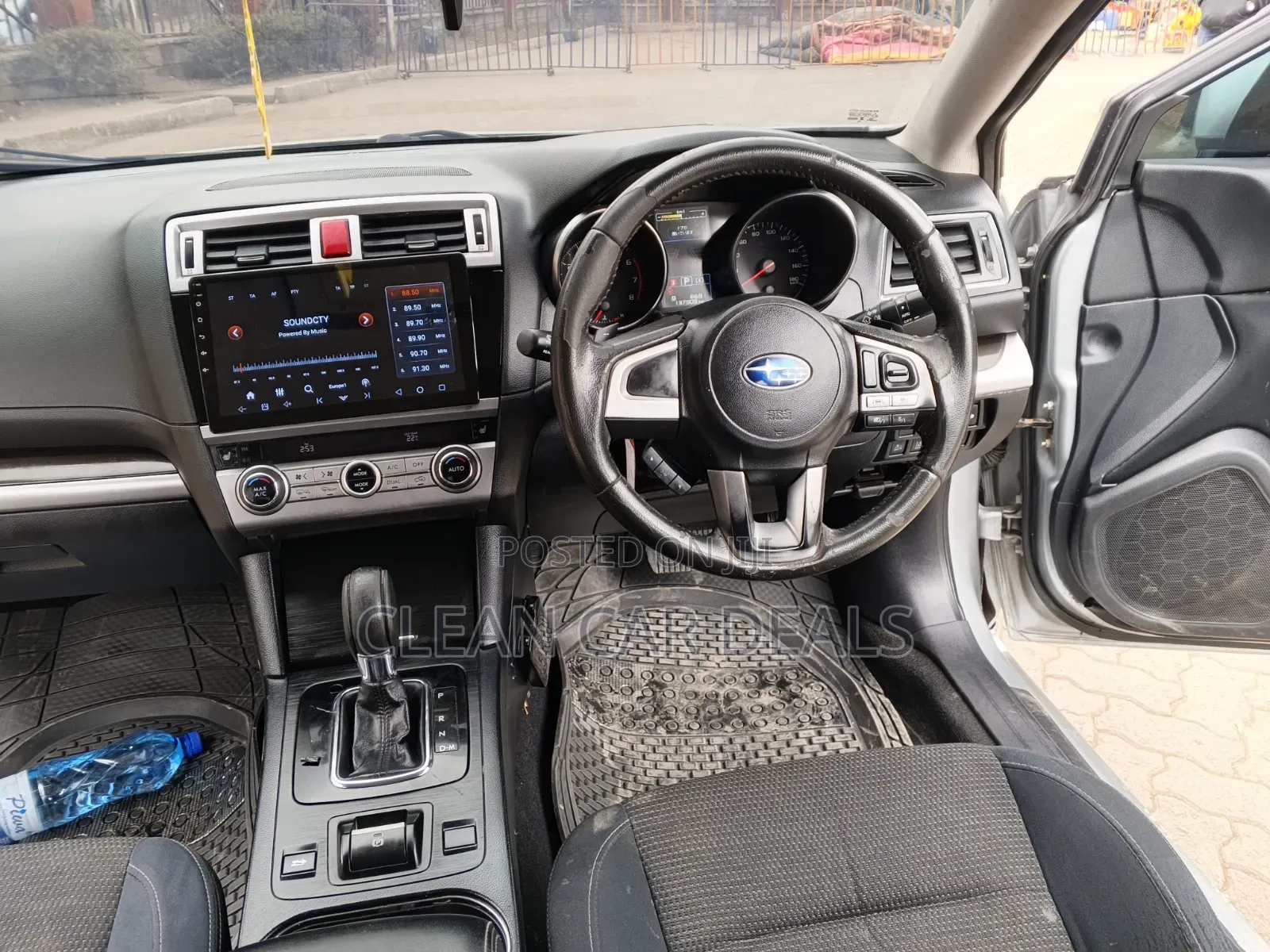 Subaru Legacy 2016 Silver