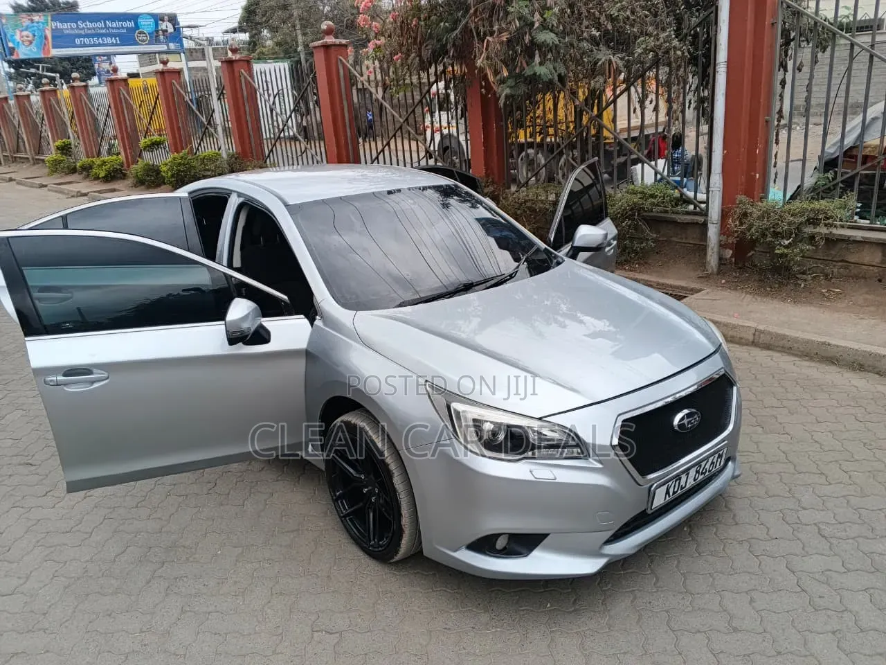 Subaru Legacy 2016 Silver
