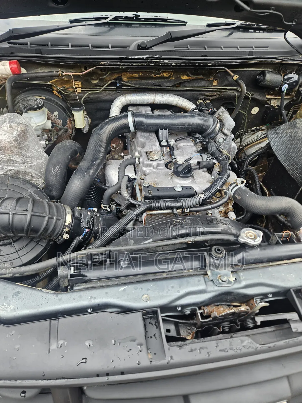Isuzu D-MAX 2011 Gray