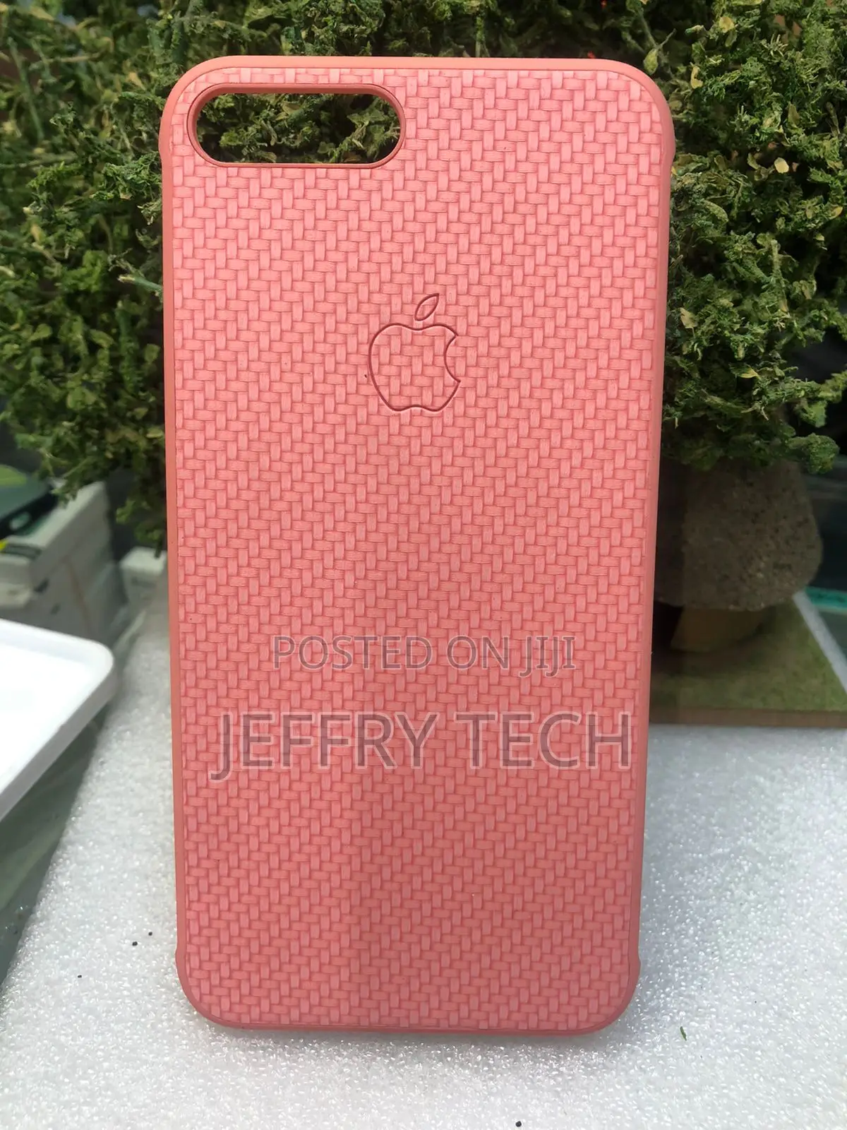 Braided/Woven Texture Silicone Case for an iPhone 7 Plus