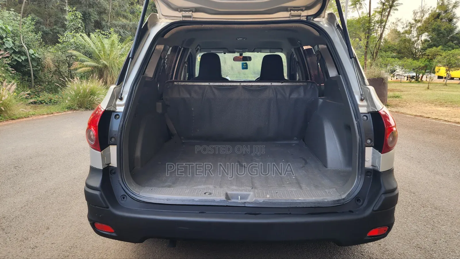Nissan Advan 2015 Silver