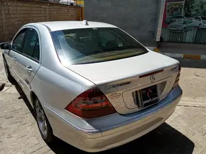 Mercedes-Benz C200 2004 Silver