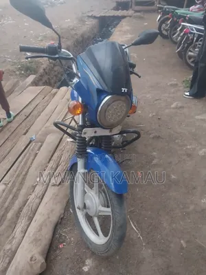 TVS HLX 125 2025 Blue