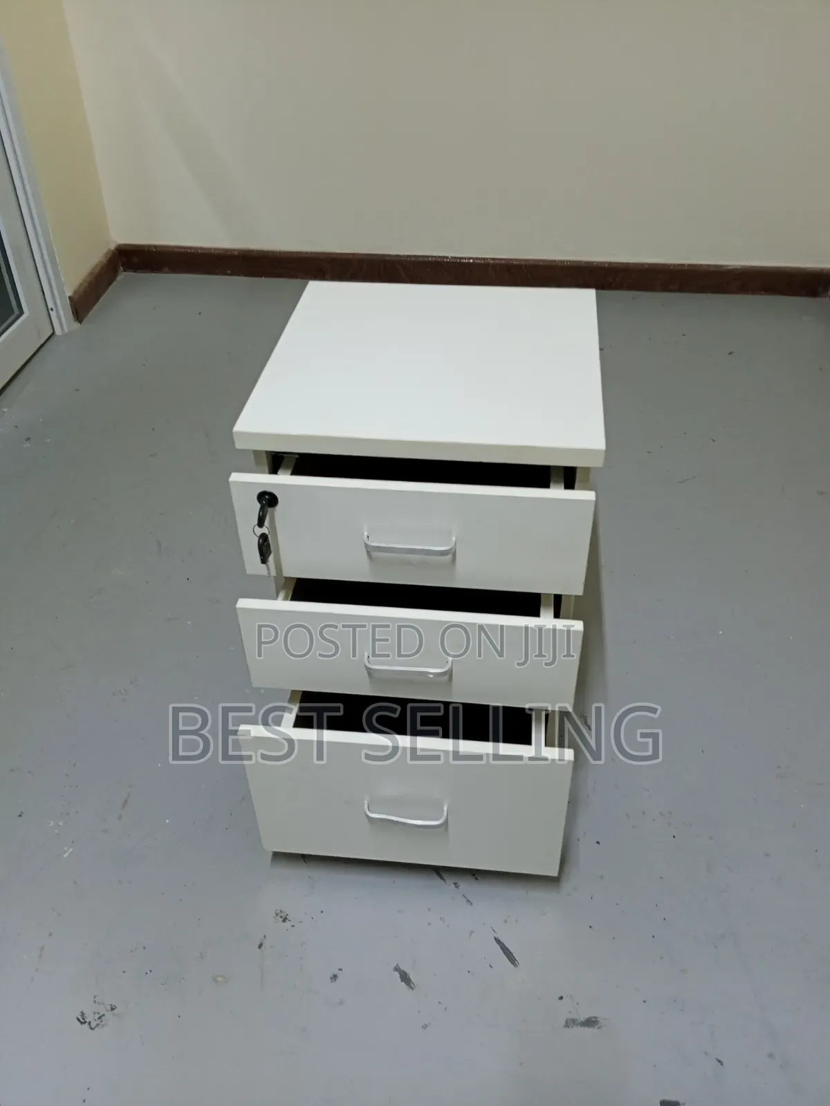 White 3 Drawers Pedestal Drawers