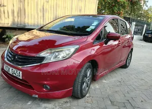 Nissan Note 2016 Red