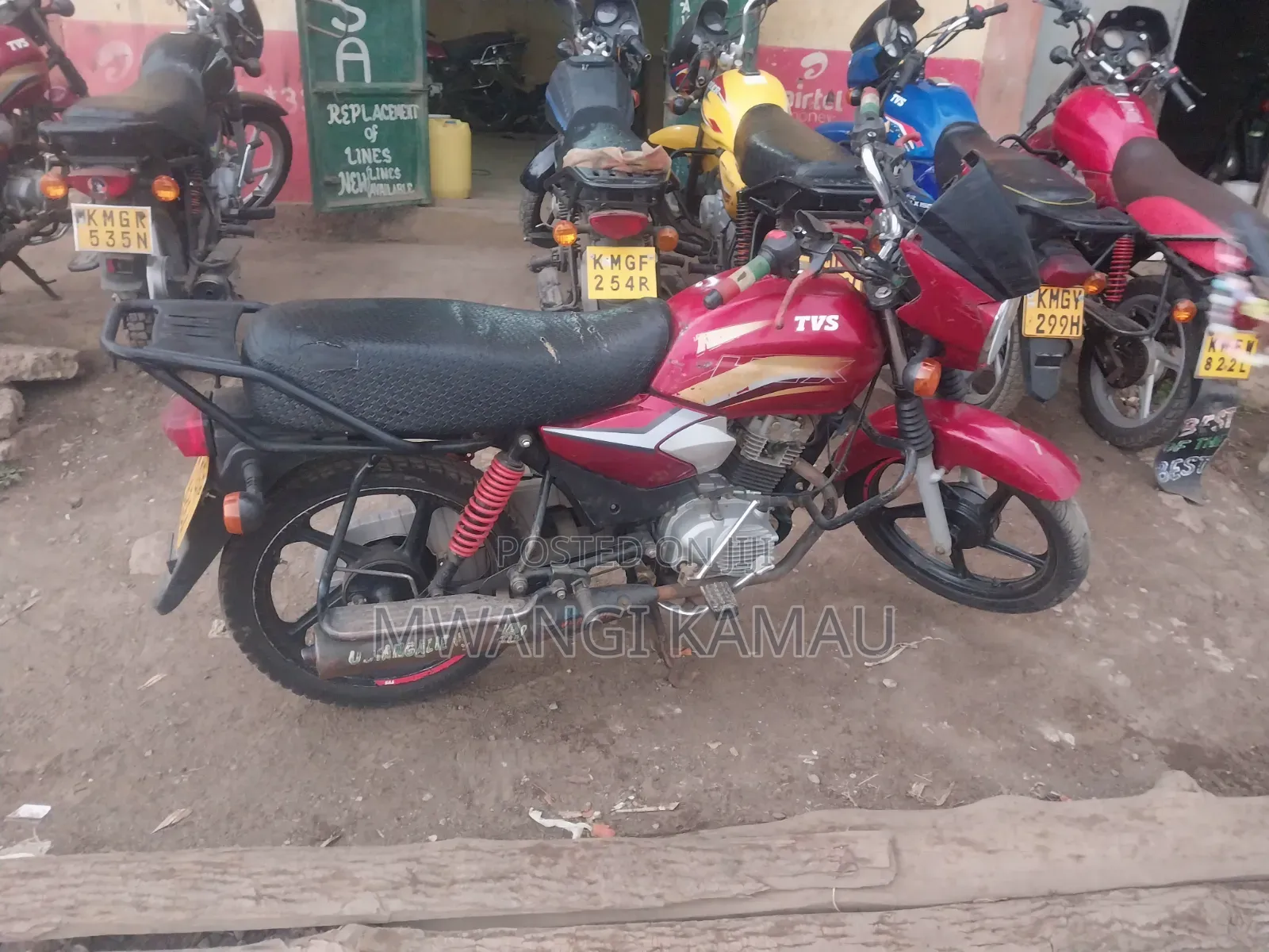 TVS HLX Plus ES 2025 Red