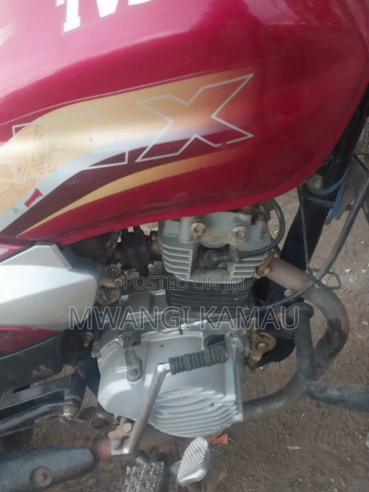 TVS HLX Plus ES 2025 Red