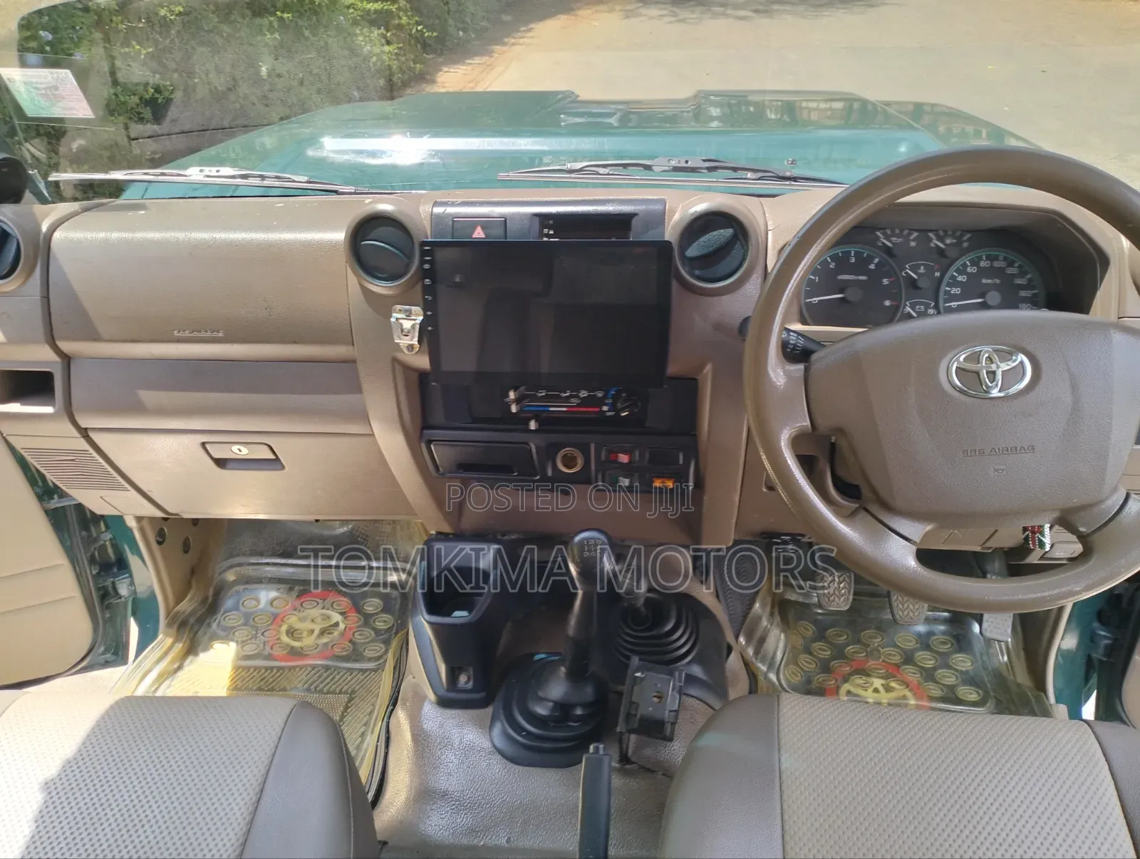Toyota Land Cruiser 2014 Green