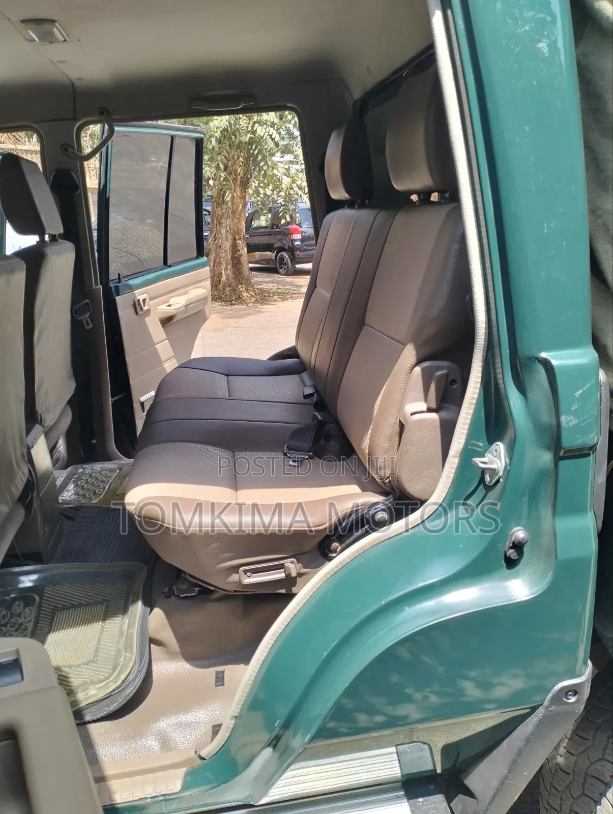 Toyota Land Cruiser 2014 Green