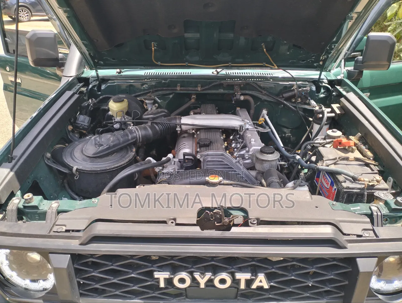 Toyota Land Cruiser 2014 Green