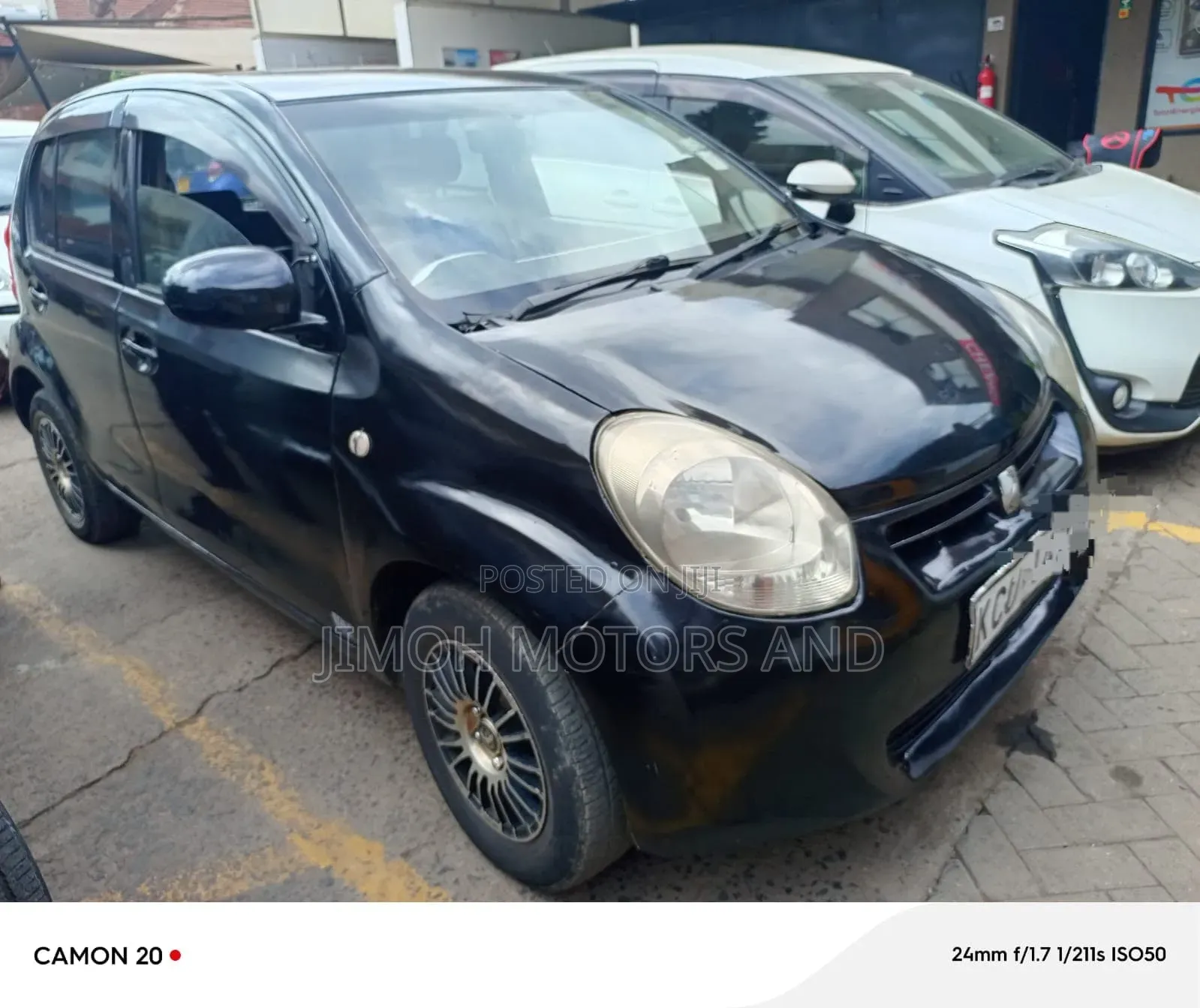 Toyota Passo 2012 Black