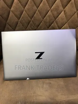 Laptop HP ZBook Firefly G8 16GB Intel Core i5 SSD 256GB