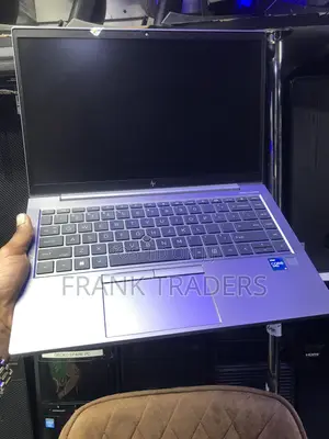 Laptop HP ZBook Firefly G8 16GB Intel Core i5 SSD 256GB