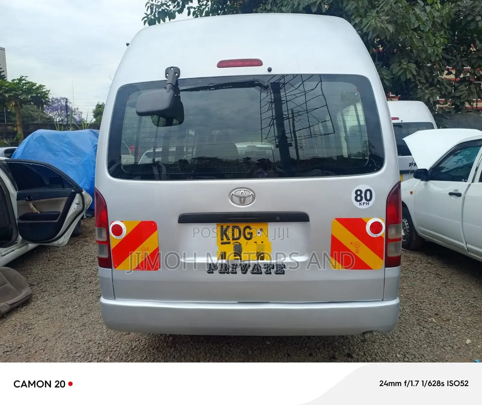 Toyota HiAce 2014 Silver