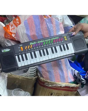 32 Keys Musical Piano for Kids Colour: Black Size : 32
