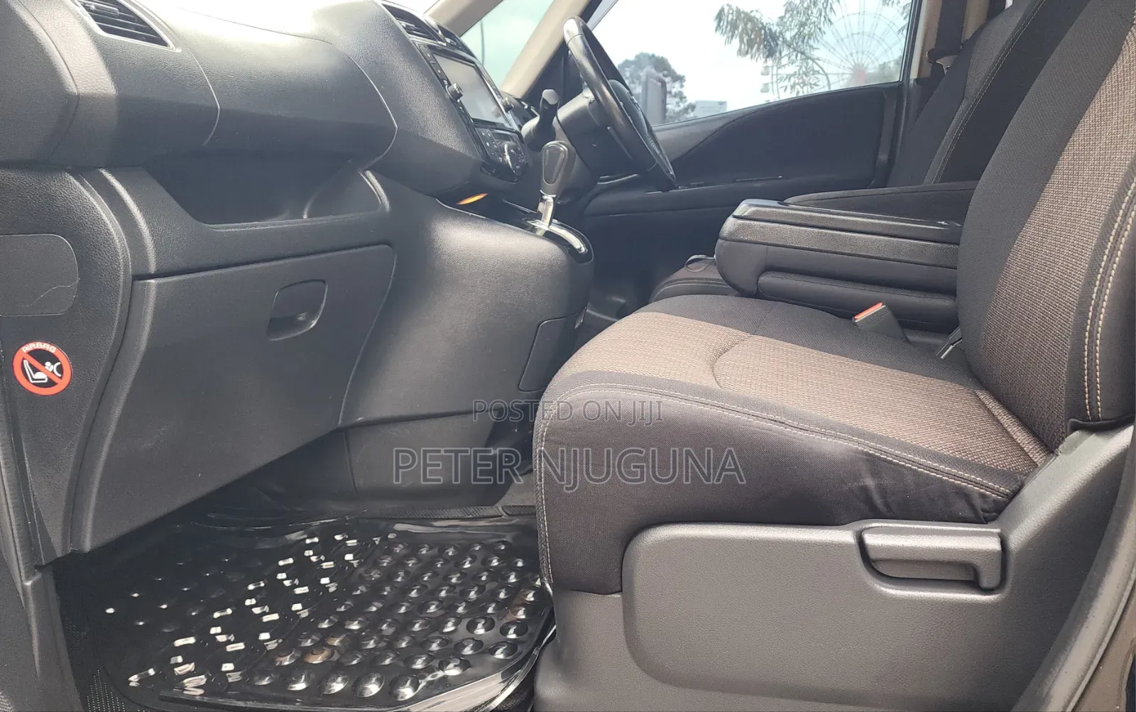 Nissan Serena 2016 Black