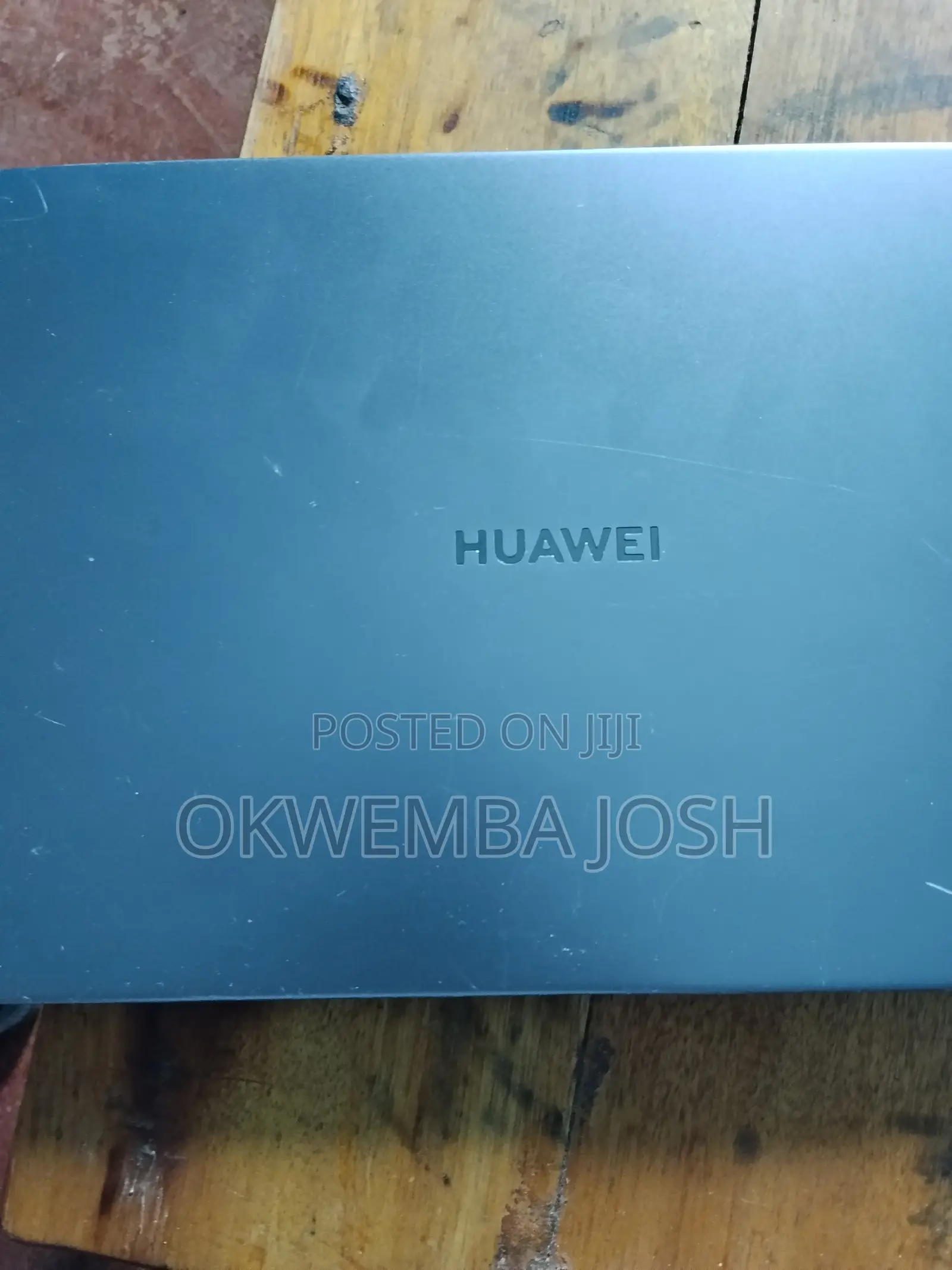 Laptop Huawei MateBook D 14 8GB AMD Ryzen 5 SSD 512GB