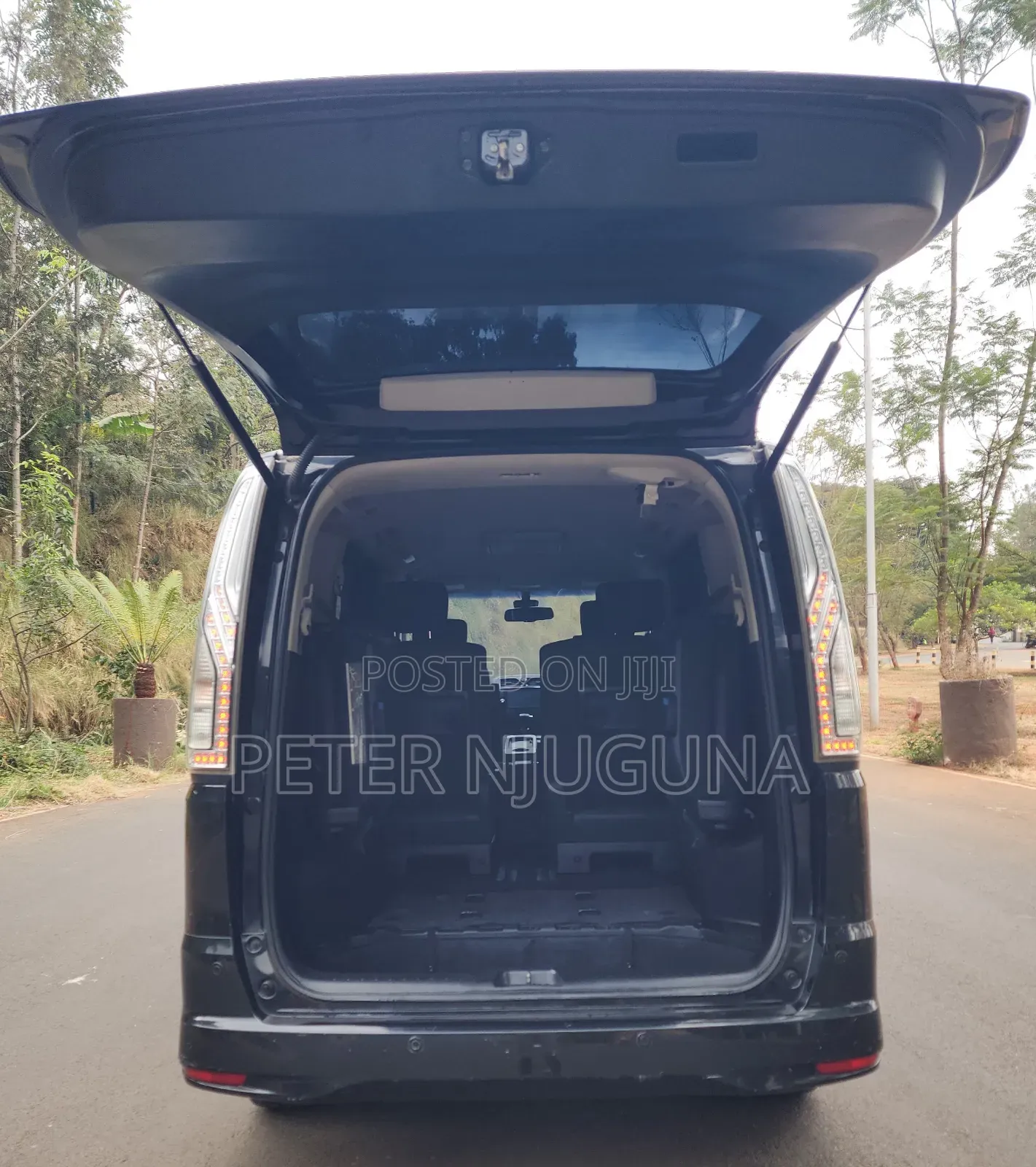 Nissan Serena 2016 Black