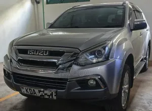 Isuzu MU-X 2020