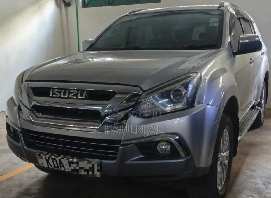 Isuzu MU-X 2020