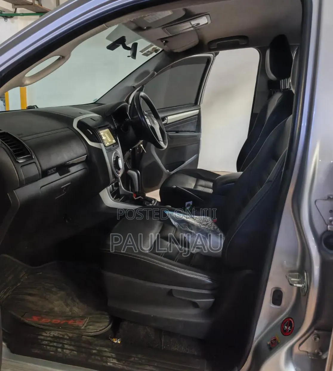 Isuzu MU-X 2020