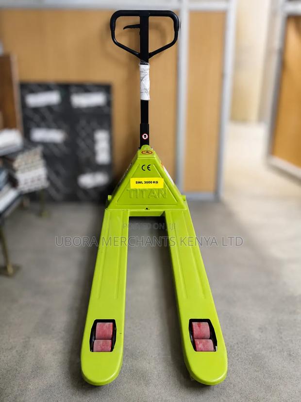 Titan Pallet Truck Machine 3Tonne