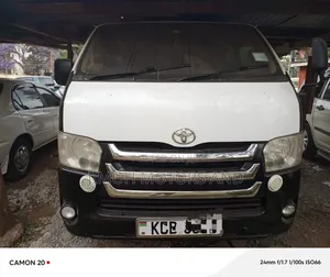 Toyota HiAce 2008 White