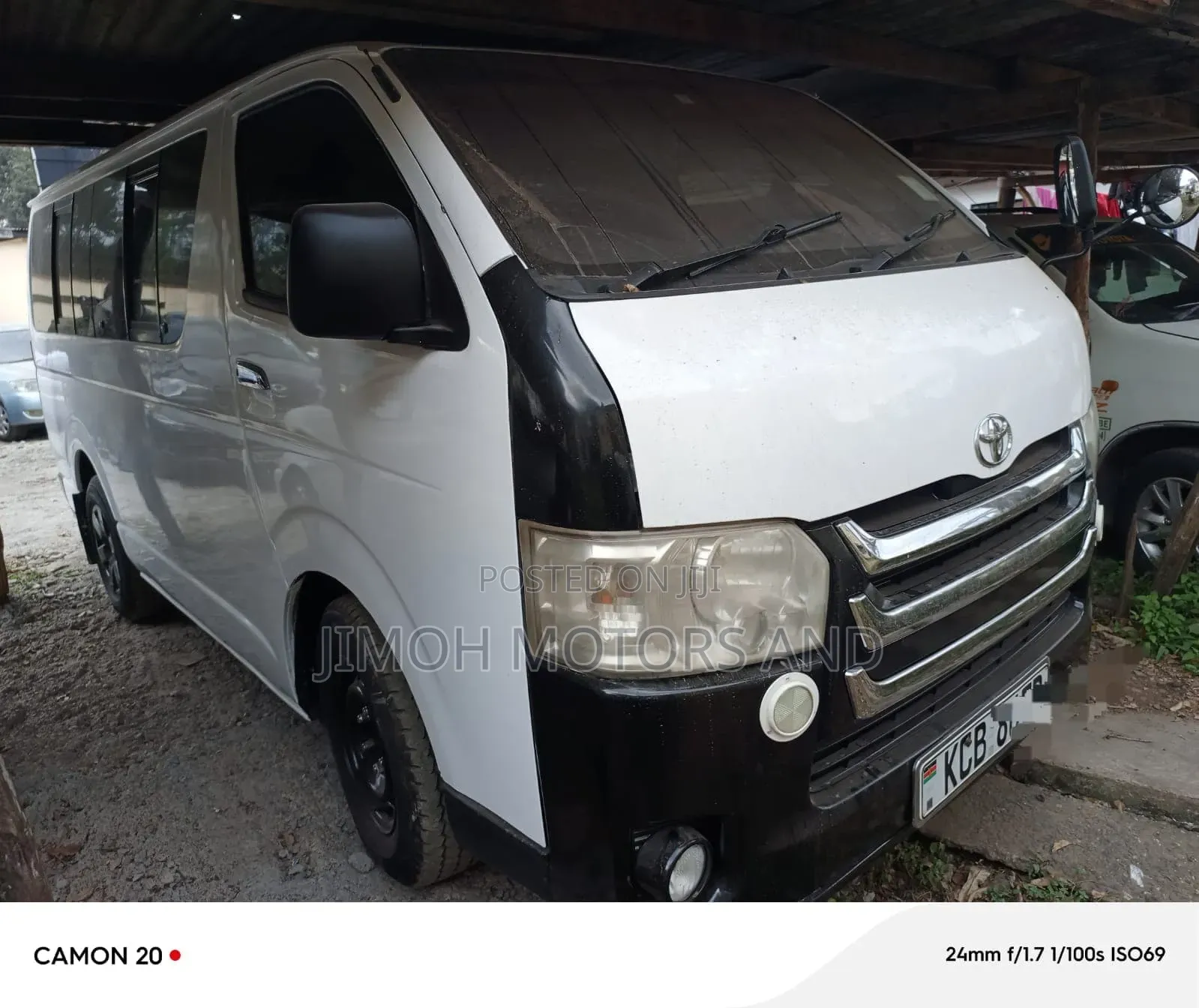 Toyota HiAce 2008 White