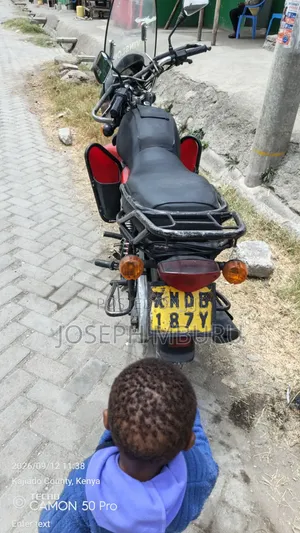 Bajaj Boxer 150 UG 2018 Red