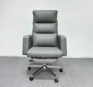 High Back Swivel Office Chair : Executive Office Desk Chair