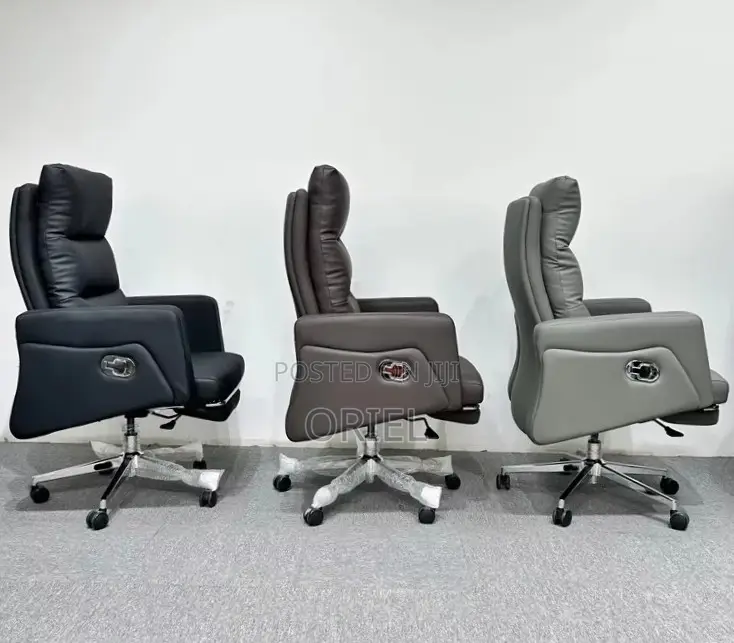 High Back Swivel Office Chair : Executive Office Desk Chair