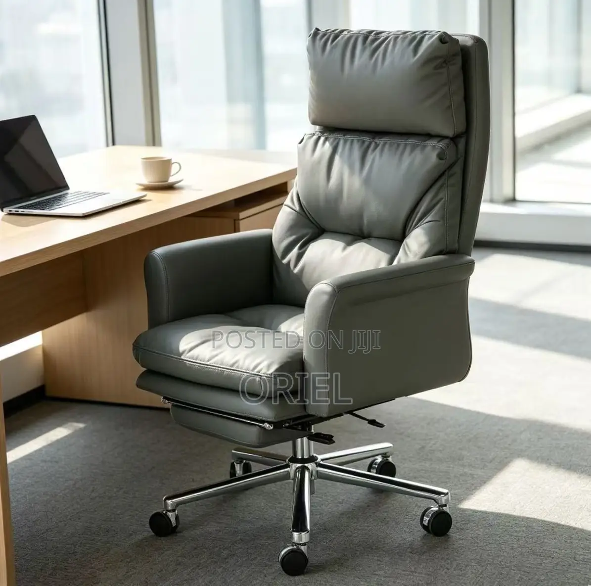 High Back Swivel Office Chair : Executive Office Desk Chair